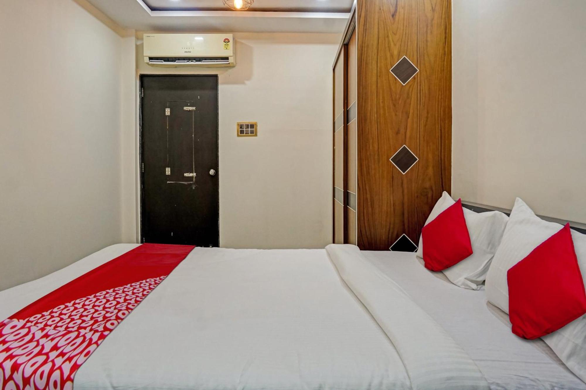 Hotel O Classic Square Pune Exterior foto