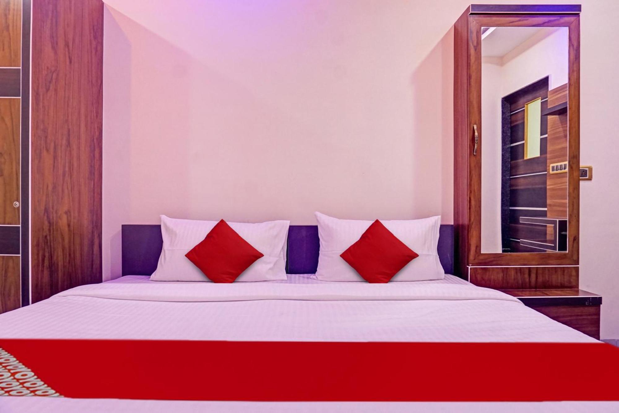 Hotel O Classic Square Pune Exterior foto