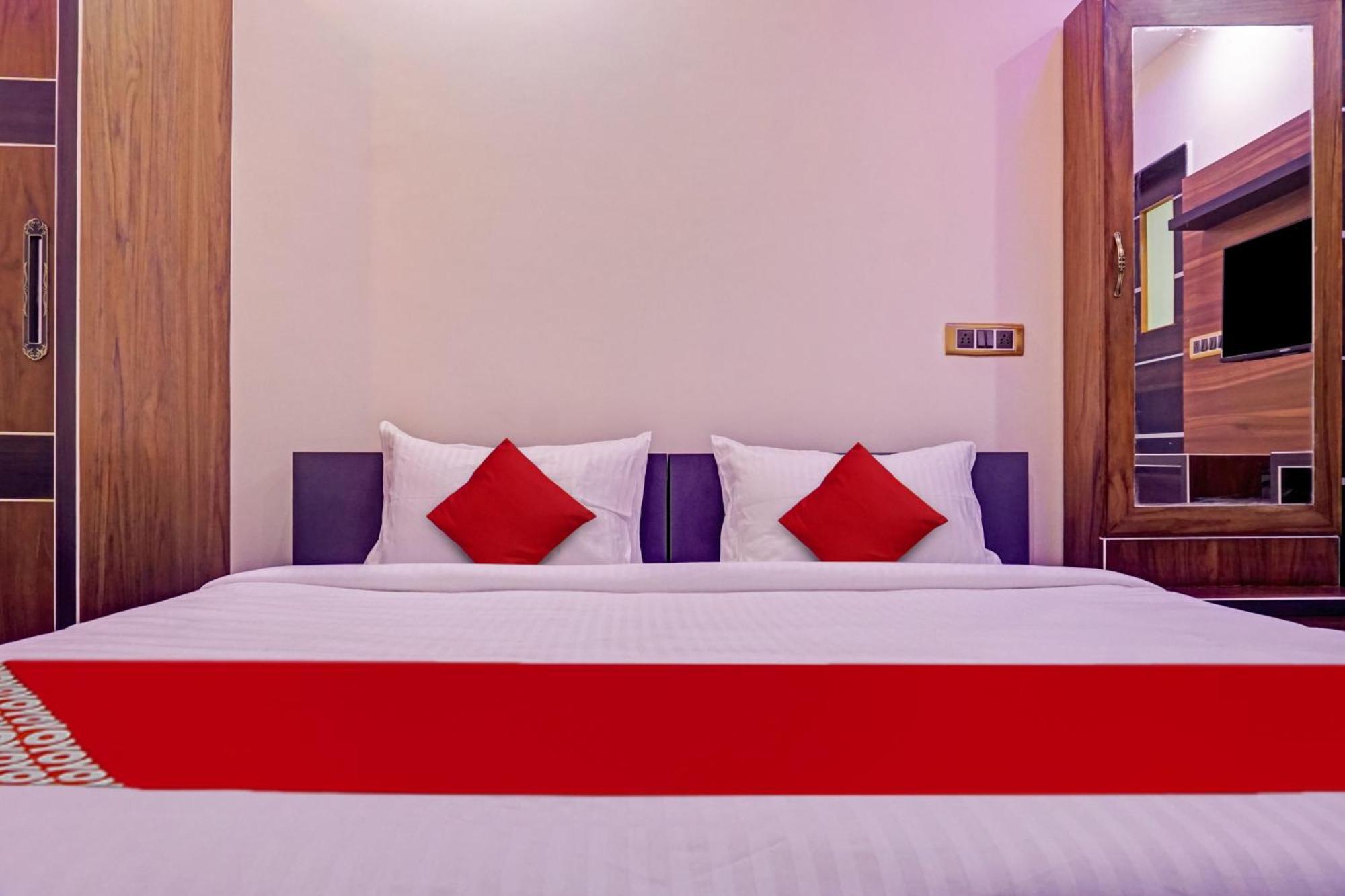 Hotel O Classic Square Pune Exterior foto