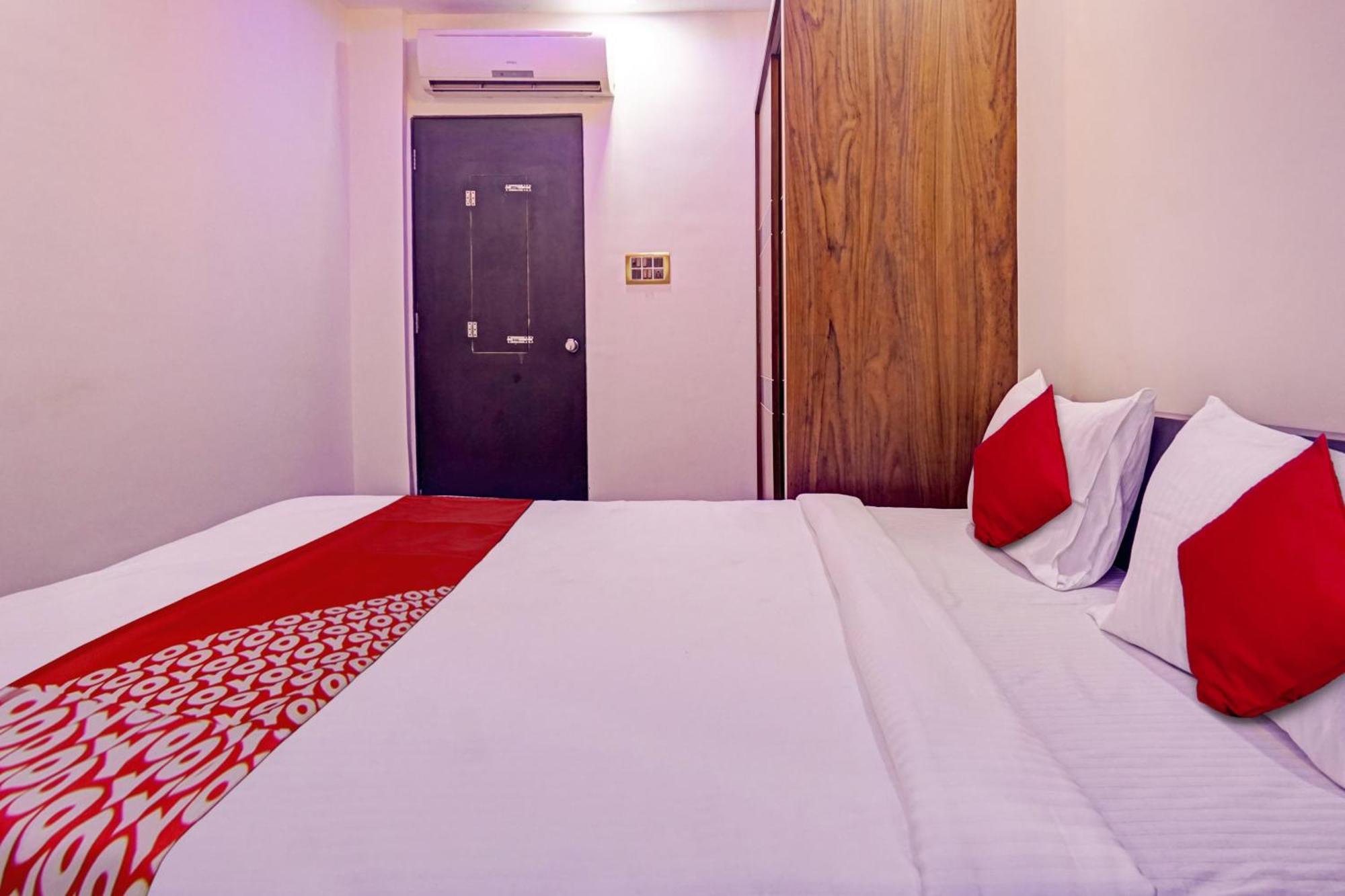 Hotel O Classic Square Pune Exterior foto